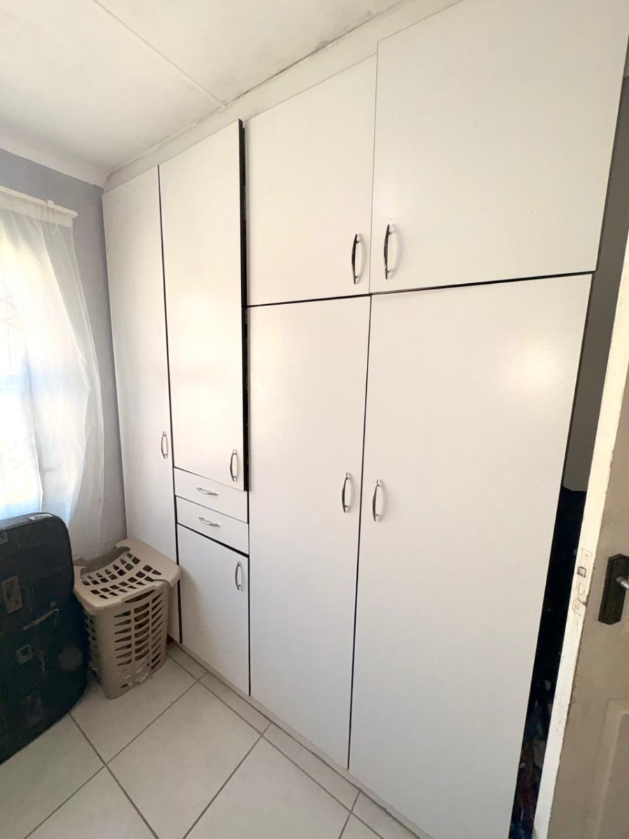 2 Bedroom Property for Sale in Amalinda Eastern Cape